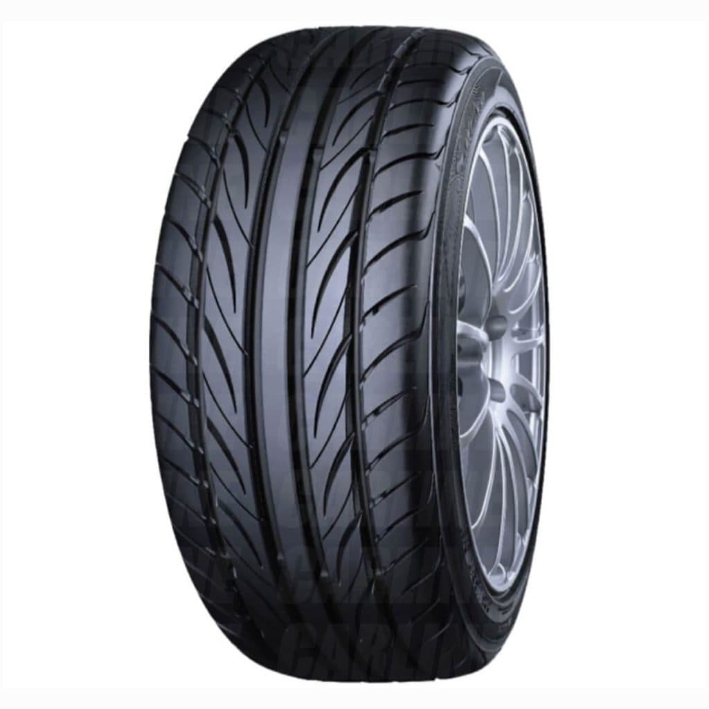 YOKOHAMA A.DRIVE AS01 215/35 R17 83W