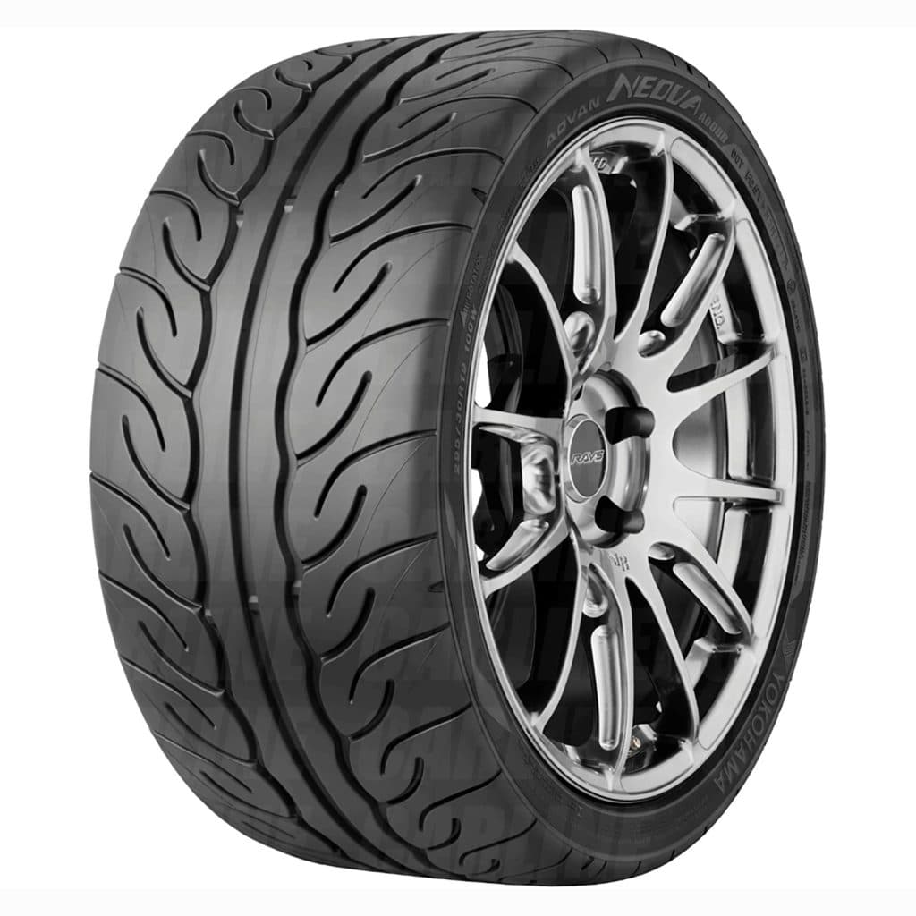 YOKOHAMA ADVAN NEOVA AD08 265/40 R18 101W