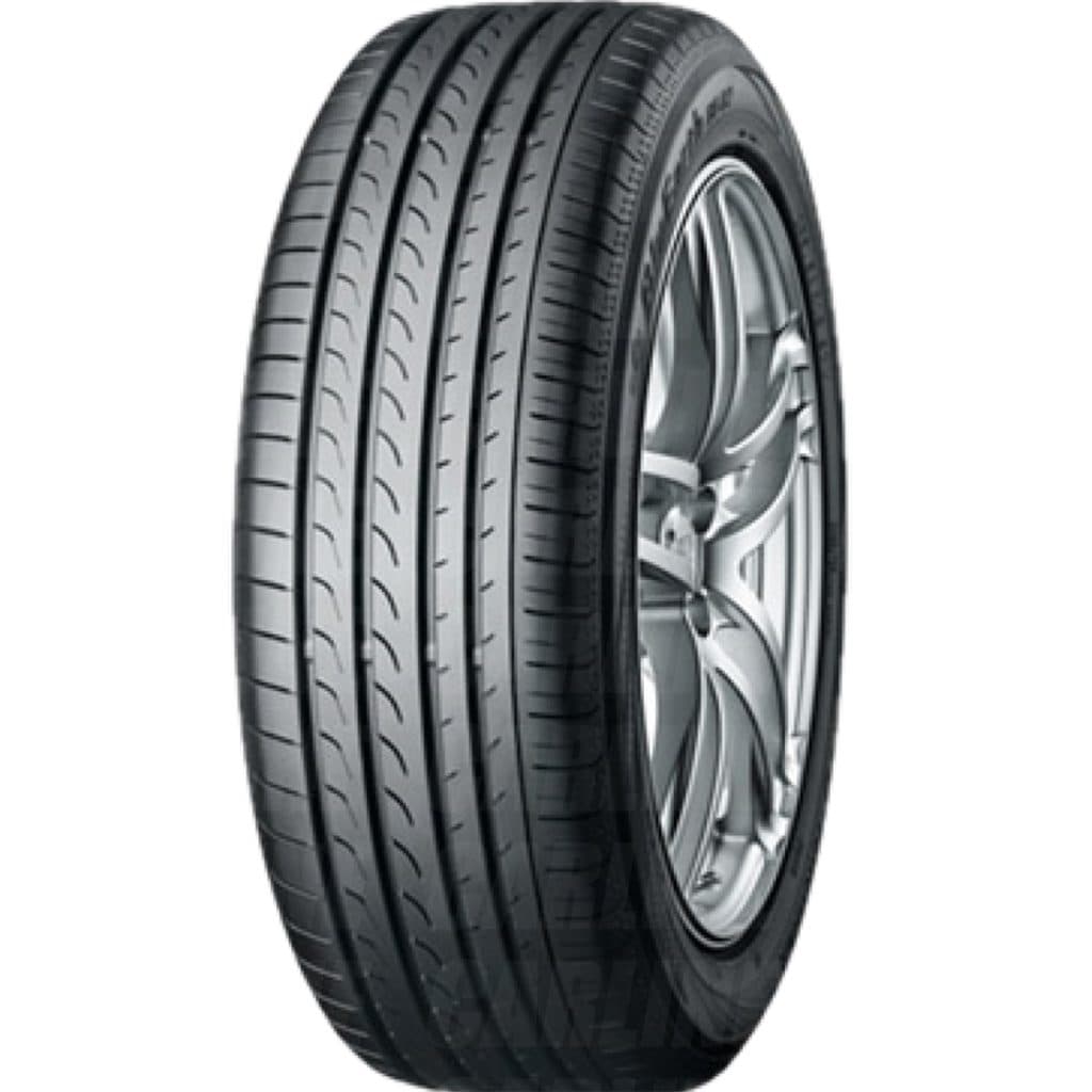 YOKOHAMA BLUEARTH RV02 235/50 R18 97V